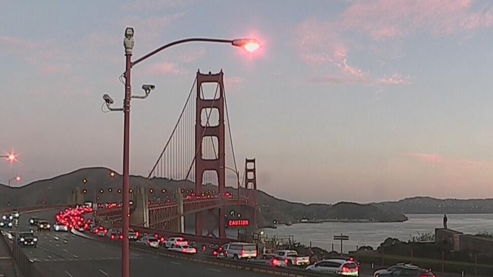 Northbound lanes on Golden Gate Bridge reopen following early morning crash — Sausalito Community news