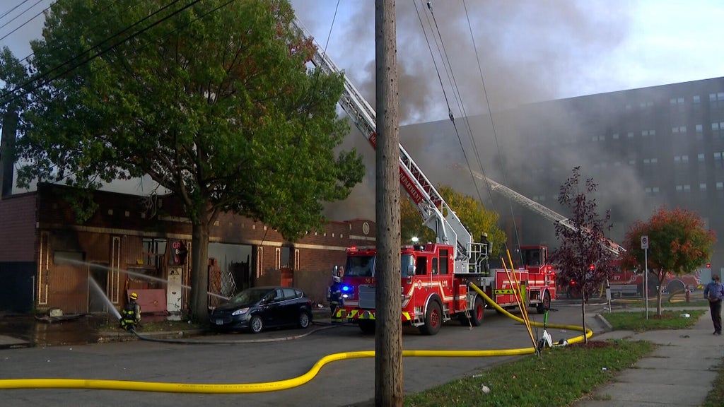 2 Minneapolis firefighters hurt in East Franklin Avenue business fire — WCCO / CBS Minnesota, Sausalito Health news