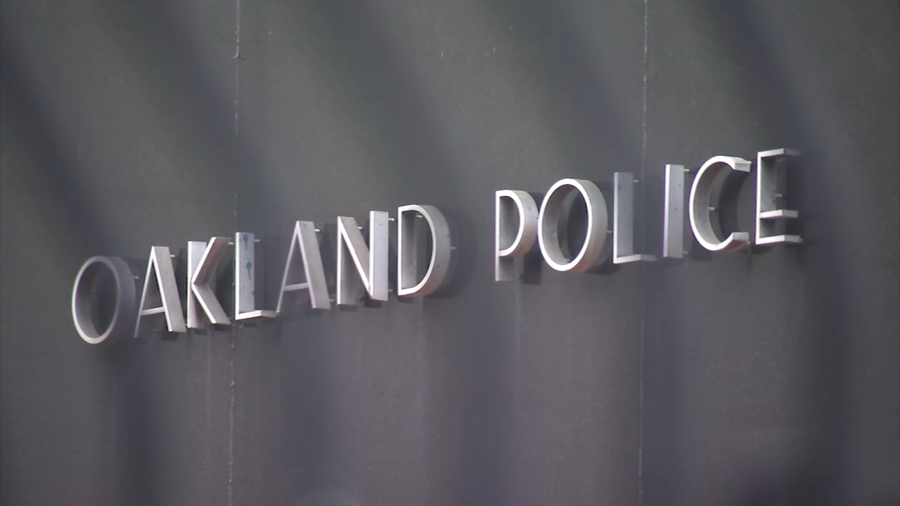 Oakland 911 outage disrupts emergency response; calls being routed to Alameda Co. Sheriff's Office
— ABC 7 Bay Area
