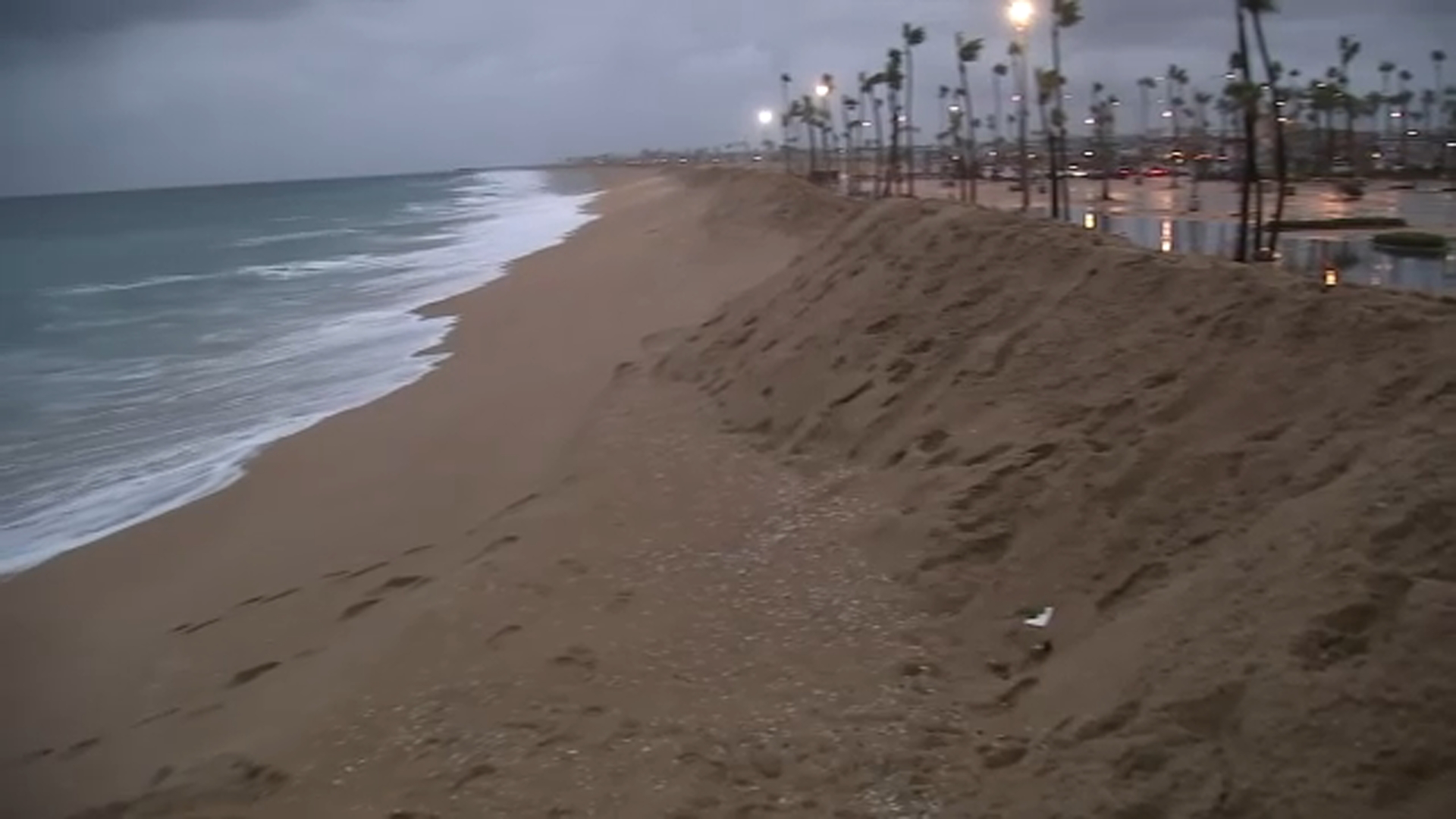 Newport Beach flooding: Some California beaches forced to close after 'unusually high' ocean water levels from Tropical Storm Rachel
       — ABC 7 Bay Area, Sausalito Community news