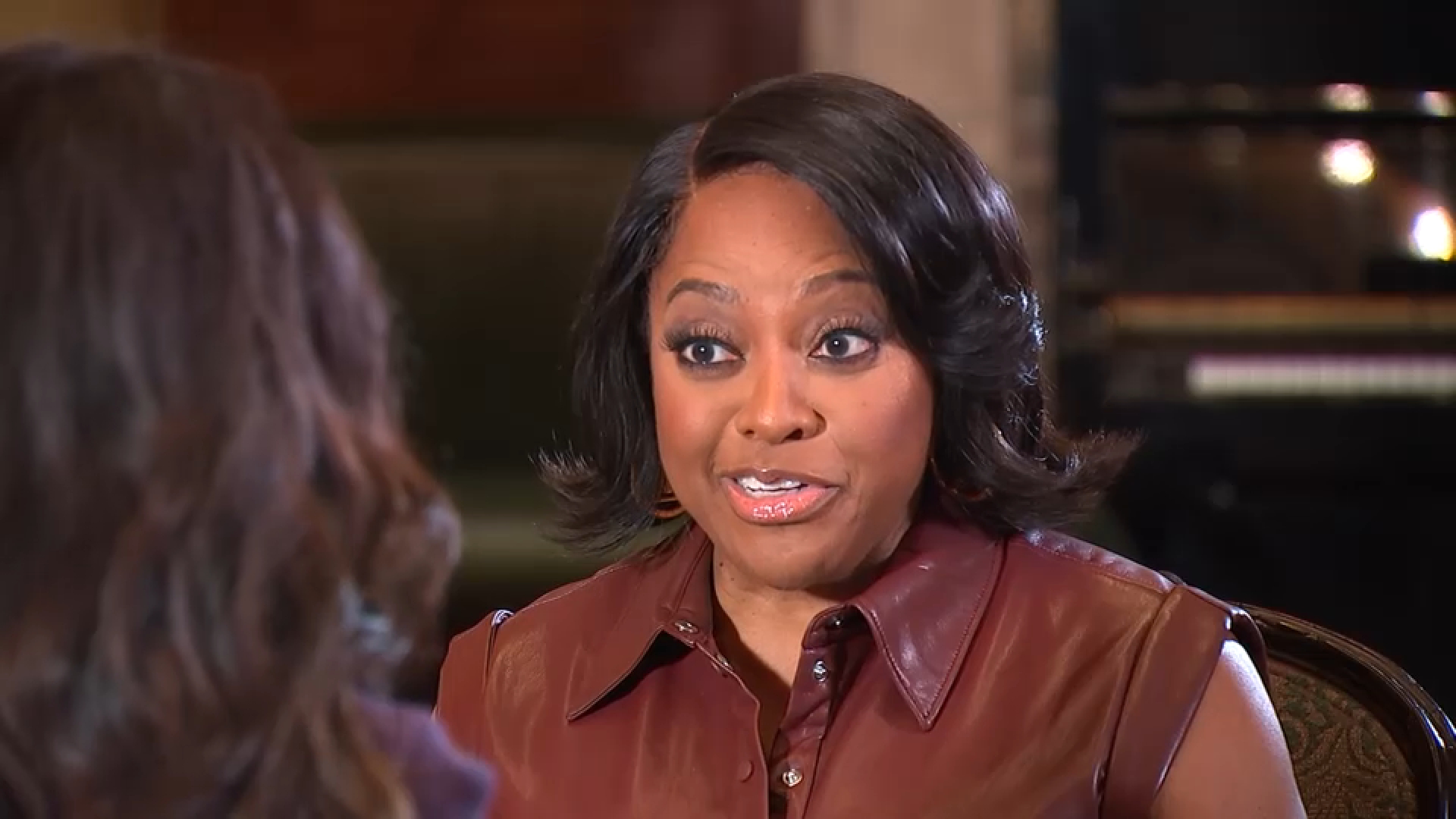 Sherri Shepherd makes Broadway history playing Genie in 'Aladdin'
       — ABC 7 Bay Area, Sausalito Community news
