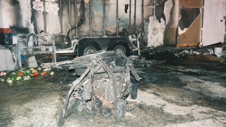 'I'm going back' | East Sixth Street food truck owner recovering after generator explosion burns trailer — KVUE (Austin), Sausalito Dining news