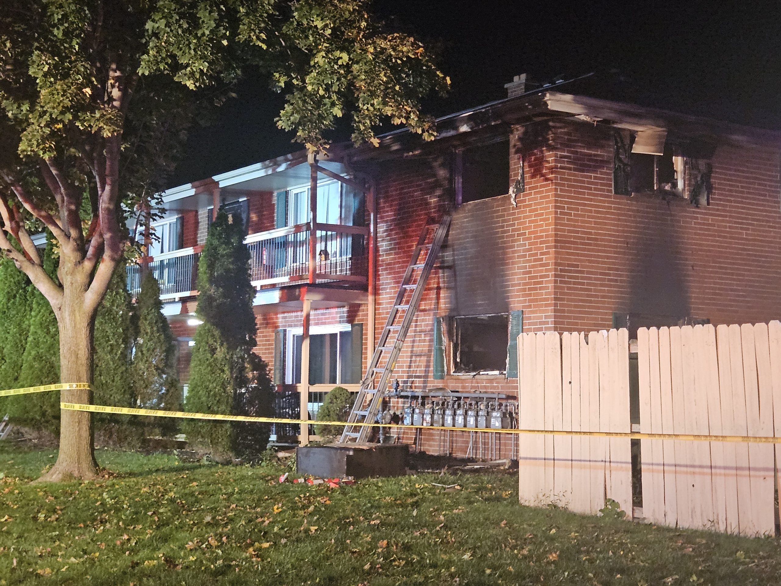 Hartford apartment fire; 12 displaced, 10 pets rescued — FOX 6 News, Sausalito Community news