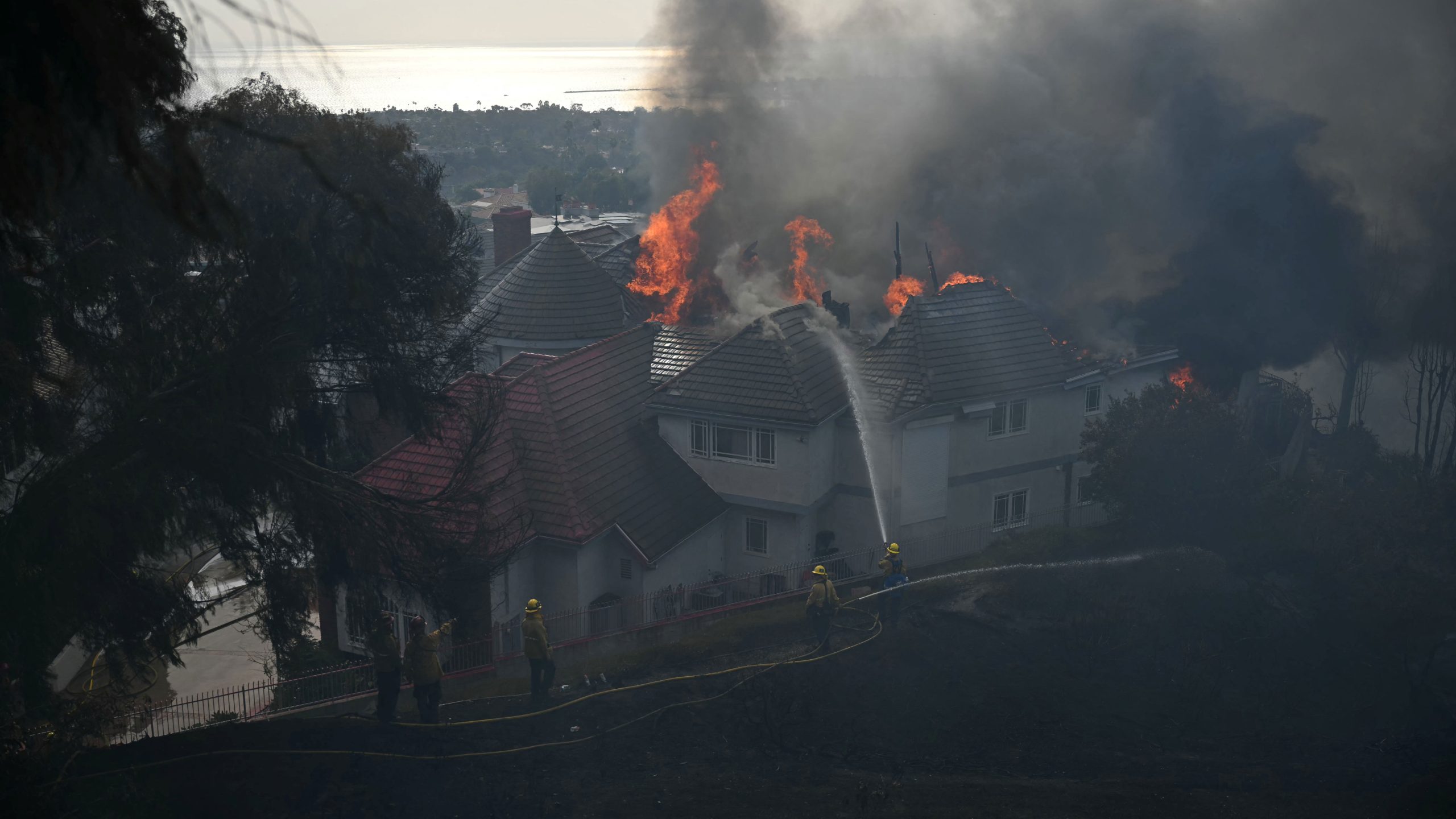 Norte Fire in California threatens homes, forces evacuations — KTVU FOX 2 Bay Area, Sausalito Community news