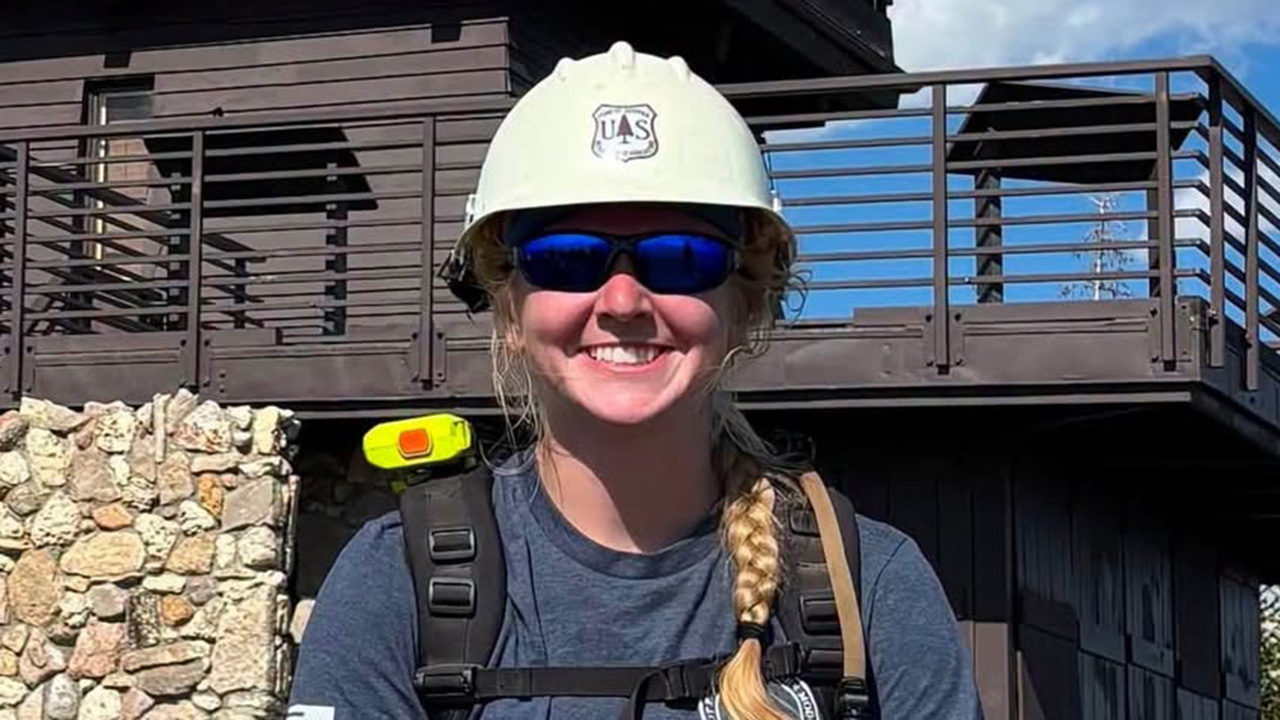 Firefighter, 24, died after being struck by a tree battling La. wildfire — KTVU FOX 2 Bay Area, Sausalito Community news