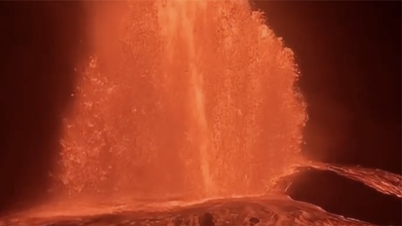 Watch: Hawaii's Kilauea volcano erupts spewing lava 700 feet in the air — KTVU FOX 2 Bay Area, Sausalito Community news