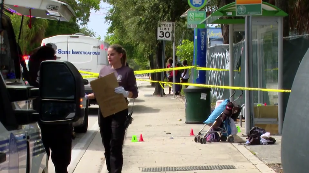 Attacker, victim injured in stabbing at Miami bus stop โ WSVN 7 Miami-Dade, Sausalito Community news